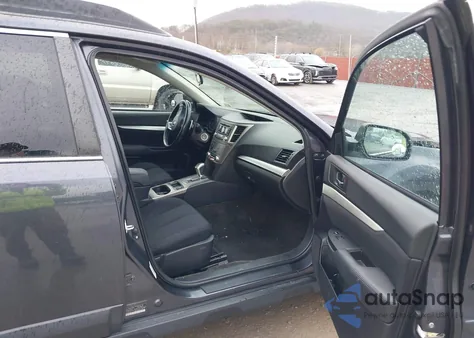 2012 Subaru Outback 2.5I Premium z USA, uszkodzony, nr VIN 4S4BRBCC1C3249521